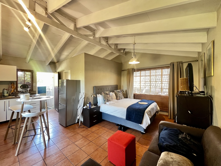 5 Bedroom Property for Sale in Paulshof Gauteng