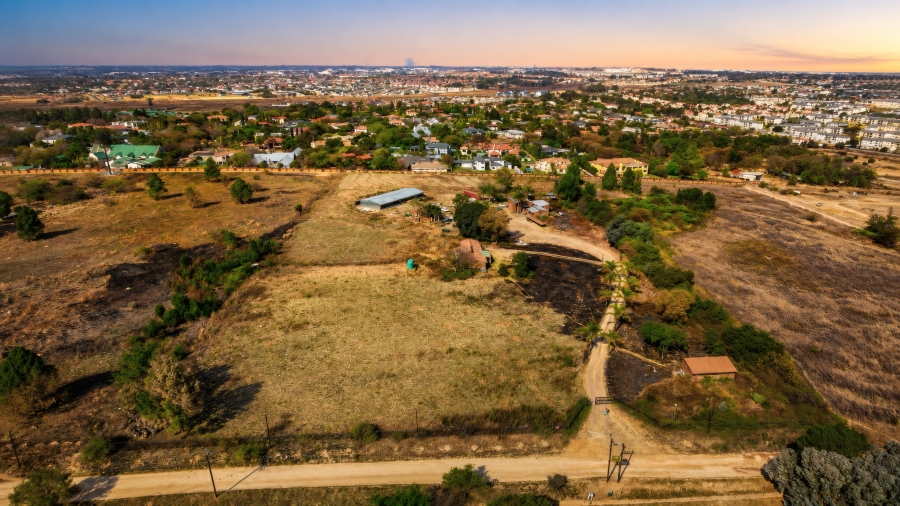 0 Bedroom Property for Sale in Blue Hills AH Gauteng
