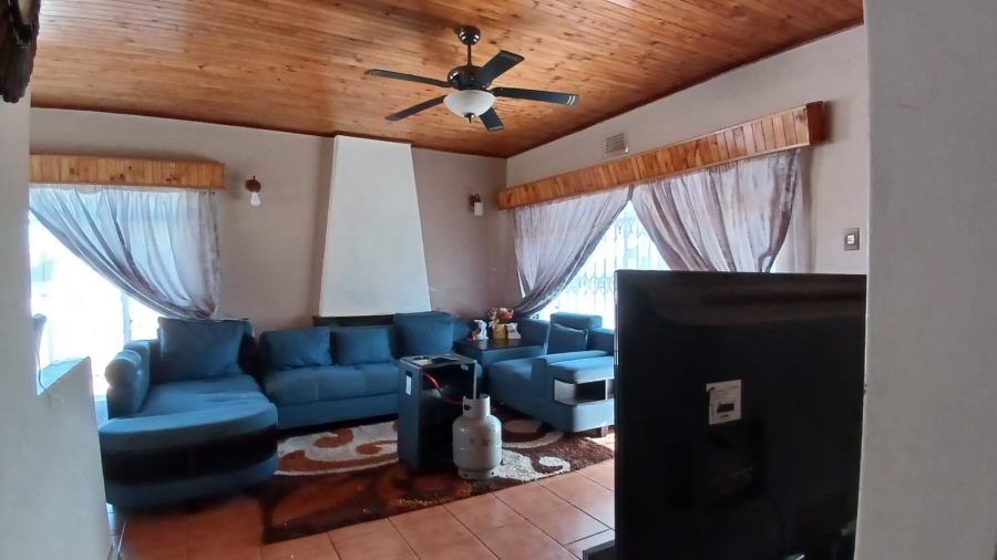 3 Bedroom Property for Sale in Mindalore Gauteng