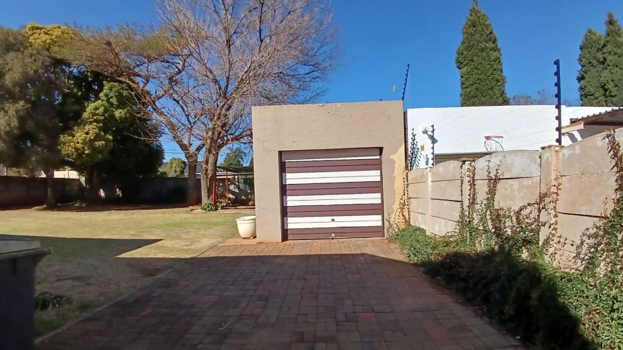 3 Bedroom Property for Sale in Mindalore Gauteng