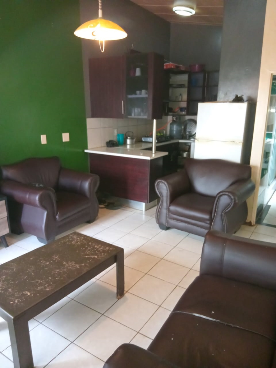 3 Bedroom Property for Sale in Ridgeway Gauteng