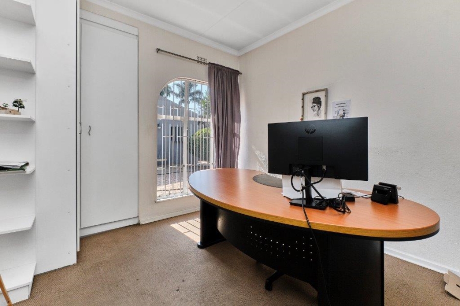 To Let 4 Bedroom Property for Rent in Randpark Ridge Gauteng