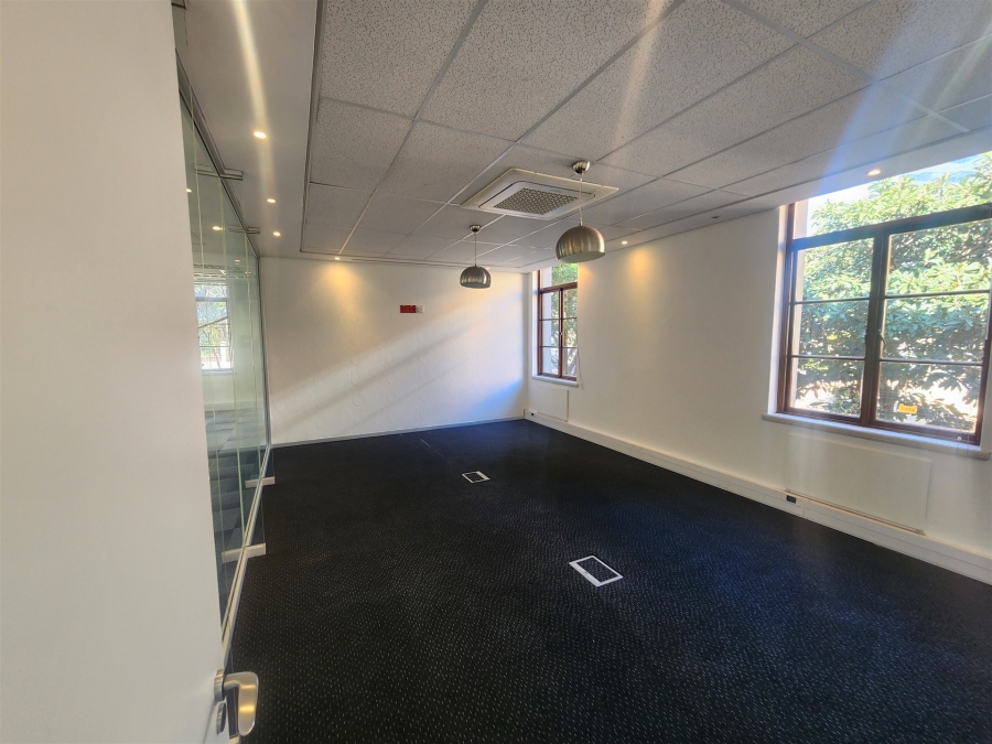 To Let Commercial Property for Rent in Dennehof Gauteng