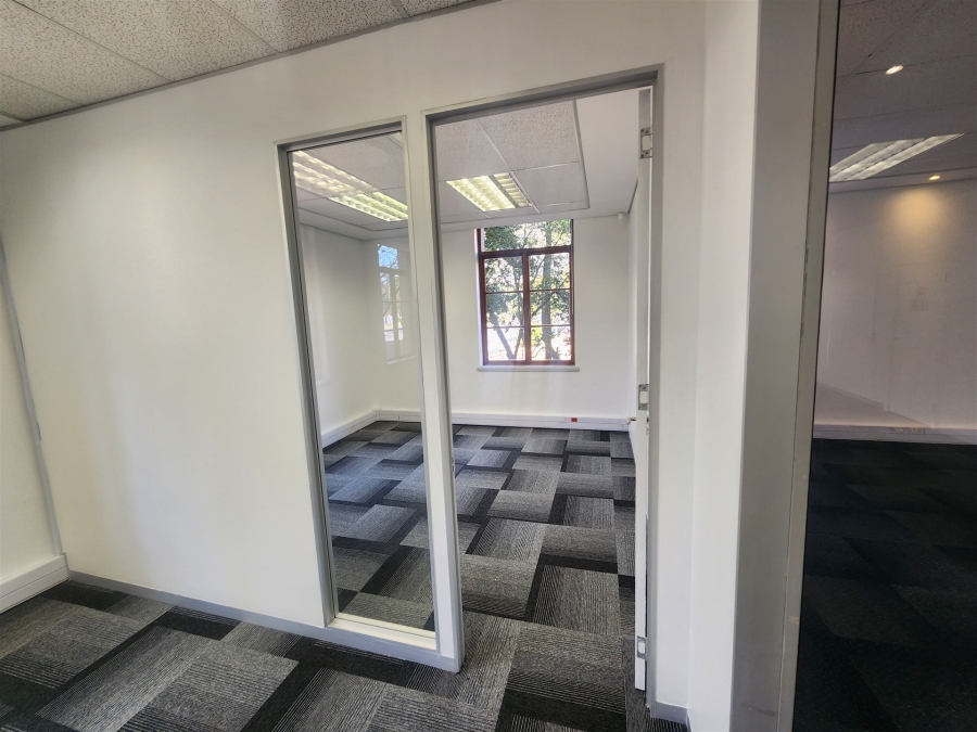 To Let Commercial Property for Rent in Dennehof Gauteng