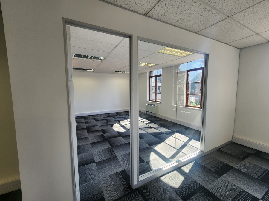 To Let Commercial Property for Rent in Dennehof Gauteng