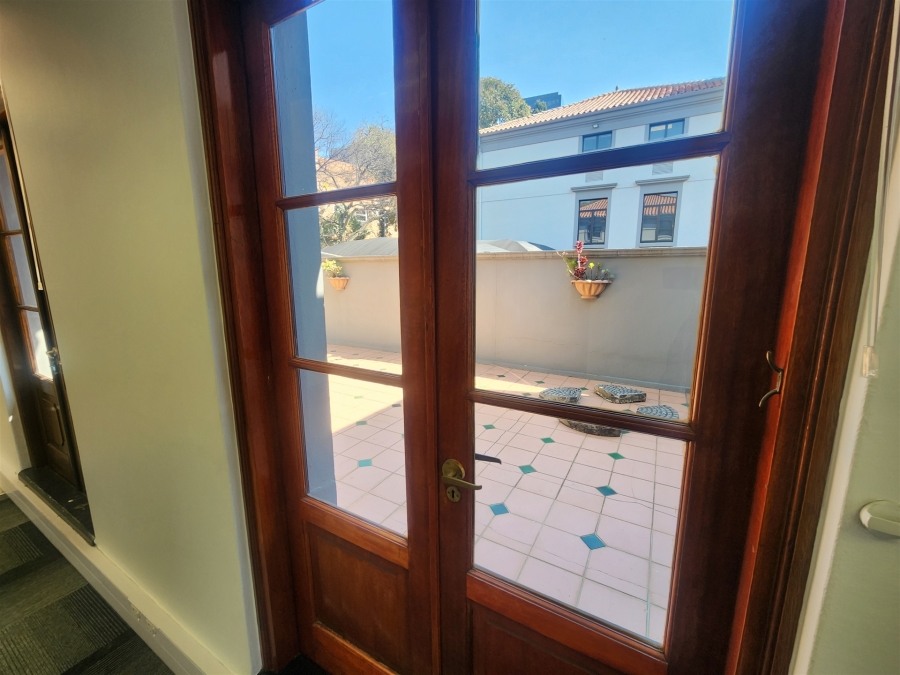 To Let Commercial Property for Rent in Dennehof Gauteng