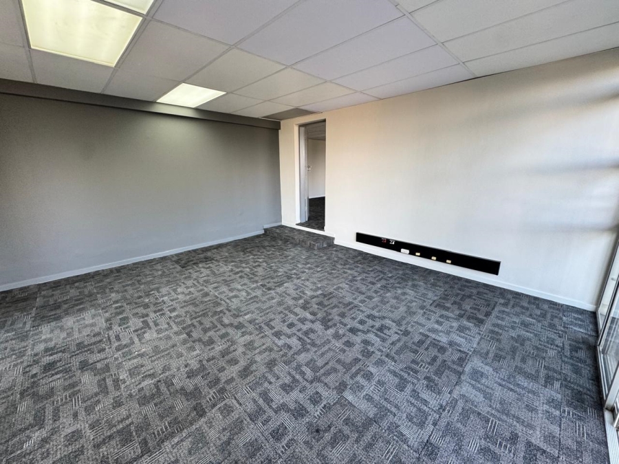 To Let Commercial Property for Rent in Kyalami Gauteng