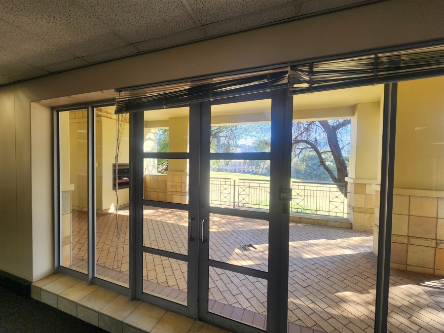 To Let Commercial Property for Rent in Wierda Valley Gauteng