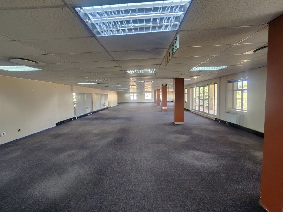 To Let Commercial Property for Rent in Wierda Valley Gauteng