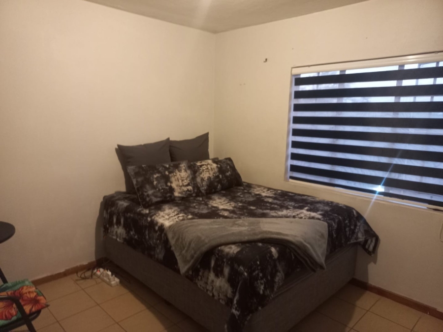 2 Bedroom Property for Sale in Doreg A H Gauteng