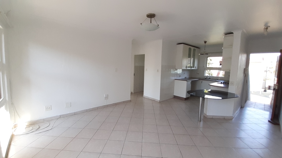 2 Bedroom Property for Sale in South Crest Gauteng