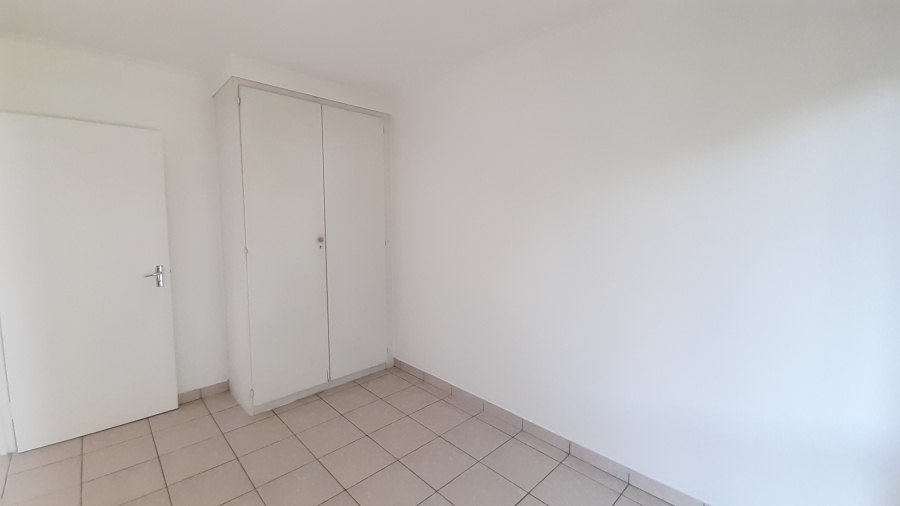 2 Bedroom Property for Sale in South Crest Gauteng