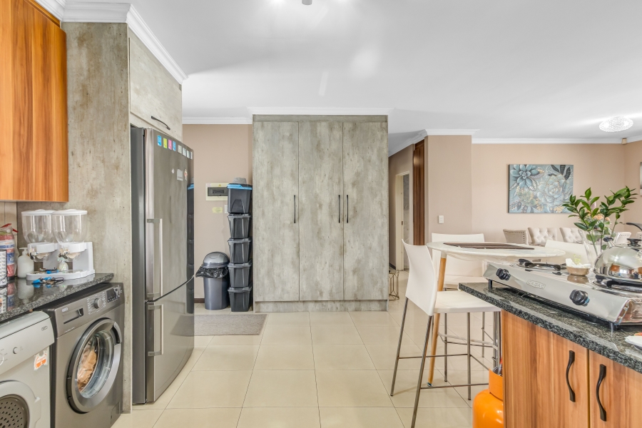 3 Bedroom Property for Sale in Barbeque Downs Gauteng
