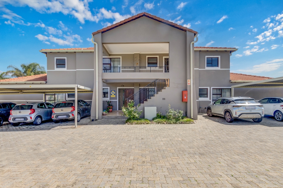 3 Bedroom Property for Sale in Barbeque Downs Gauteng