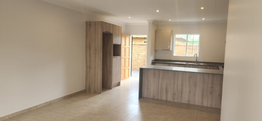 3 Bedroom Property for Sale in Sinoville Gauteng