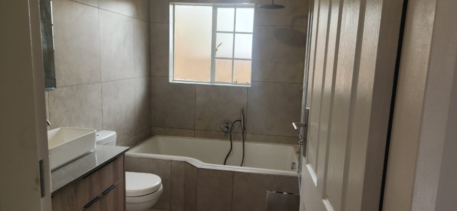 3 Bedroom Property for Sale in Sinoville Gauteng