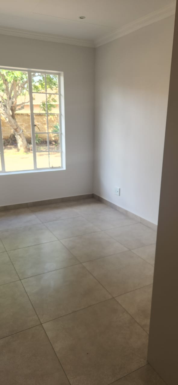 3 Bedroom Property for Sale in Sinoville Gauteng