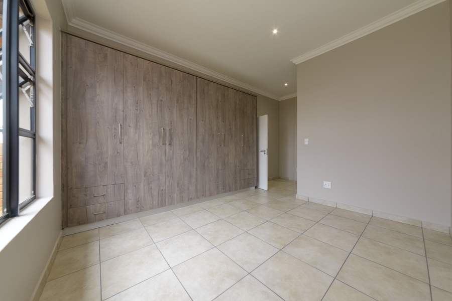 3 Bedroom Property for Sale in Six Fountains Residential Estate Gauteng