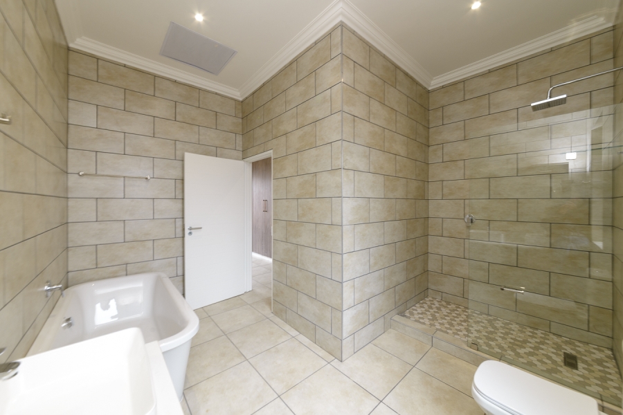 3 Bedroom Property for Sale in Six Fountains Residential Estate Gauteng