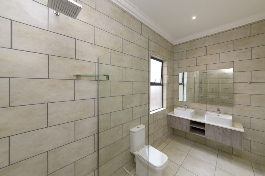 3 Bedroom Property for Sale in Six Fountains Residential Estate Gauteng