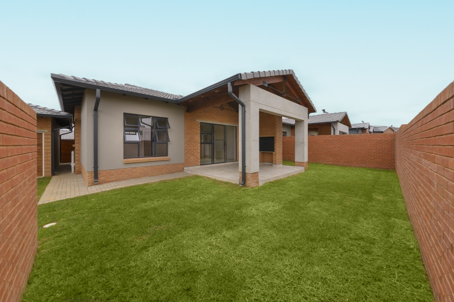 3 Bedroom Property for Sale in Six Fountains Residential Estate Gauteng
