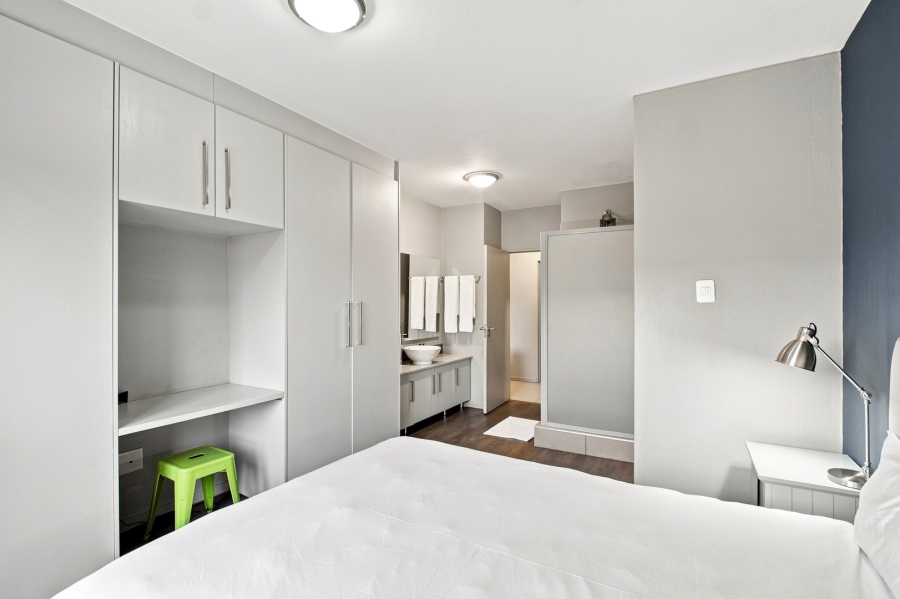 2 Bedroom Property for Sale in Bryanston Gauteng