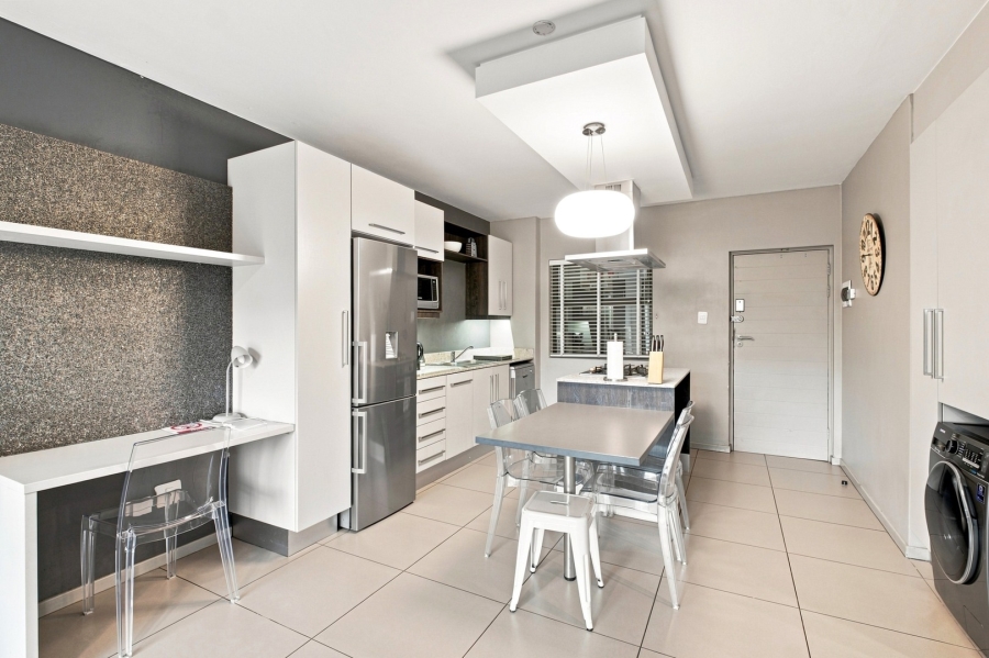 2 Bedroom Property for Sale in Bryanston Gauteng