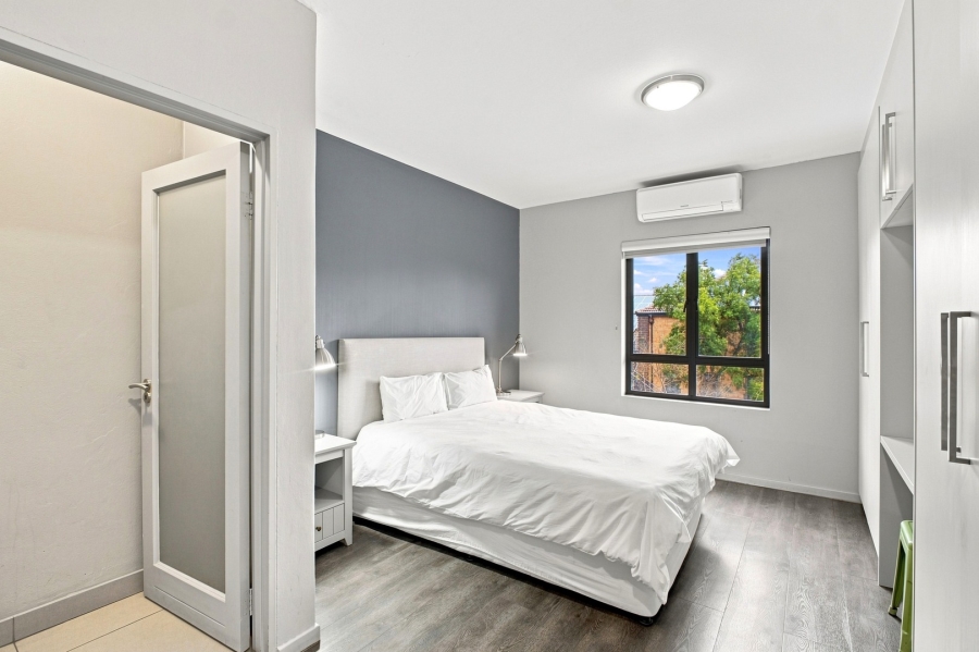 2 Bedroom Property for Sale in Bryanston Gauteng