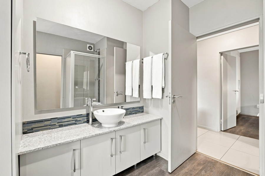2 Bedroom Property for Sale in Bryanston Gauteng