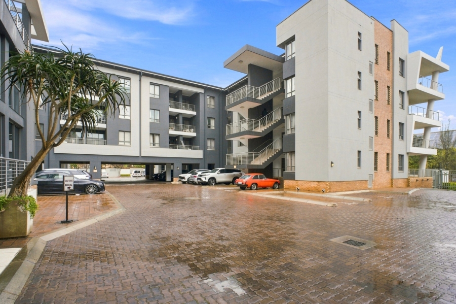 2 Bedroom Property for Sale in Bryanston Gauteng