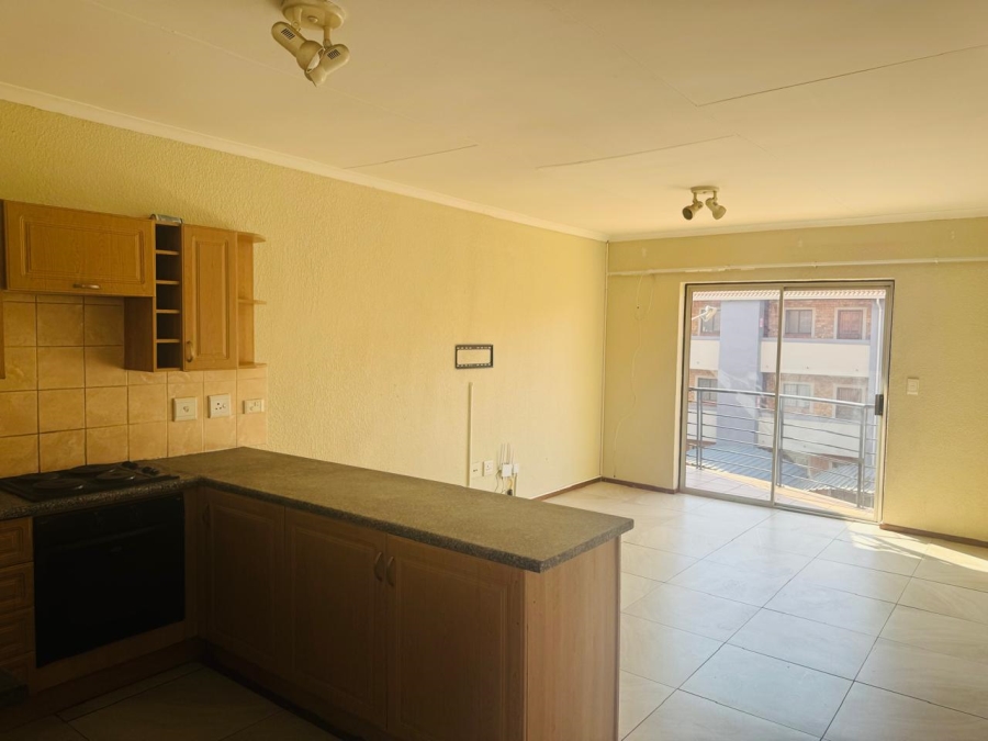 To Let 2 Bedroom Property for Rent in Halfway Gardens Gauteng