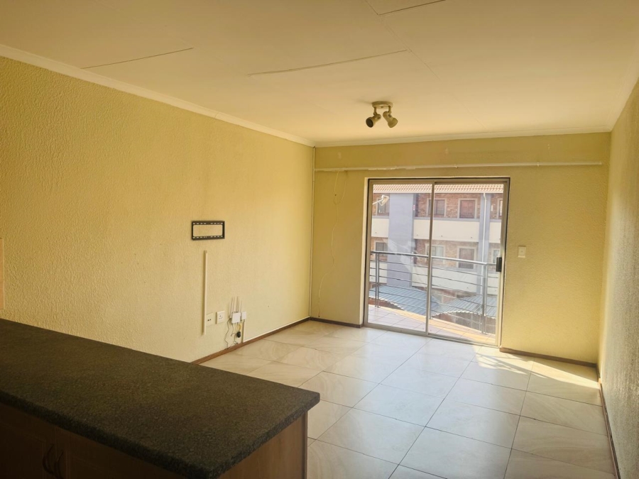 To Let 2 Bedroom Property for Rent in Halfway Gardens Gauteng