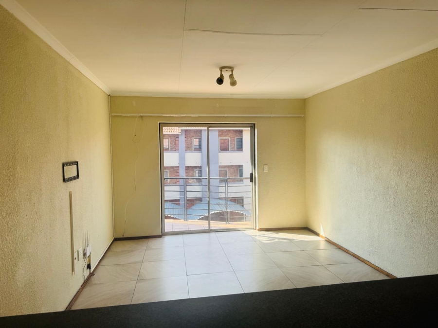 To Let 2 Bedroom Property for Rent in Halfway Gardens Gauteng