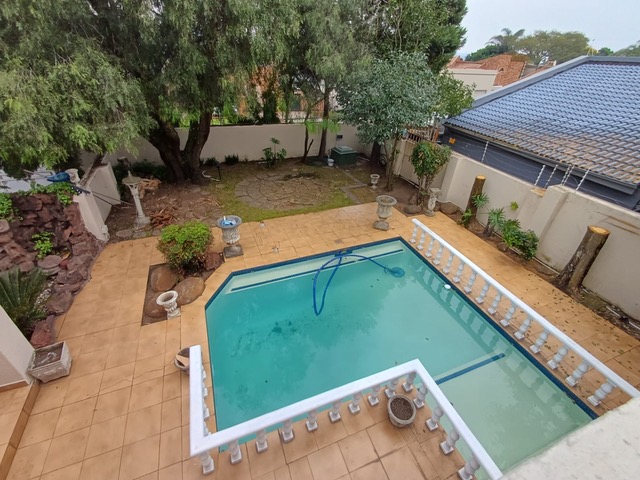 To Let 5 Bedroom Property for Rent in Dowerglen Gauteng