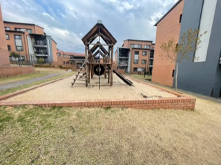 2 Bedroom Property for Sale in Vorna Valley Gauteng