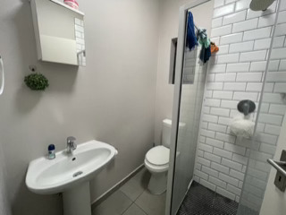 2 Bedroom Property for Sale in Vorna Valley Gauteng