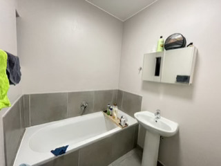 2 Bedroom Property for Sale in Vorna Valley Gauteng