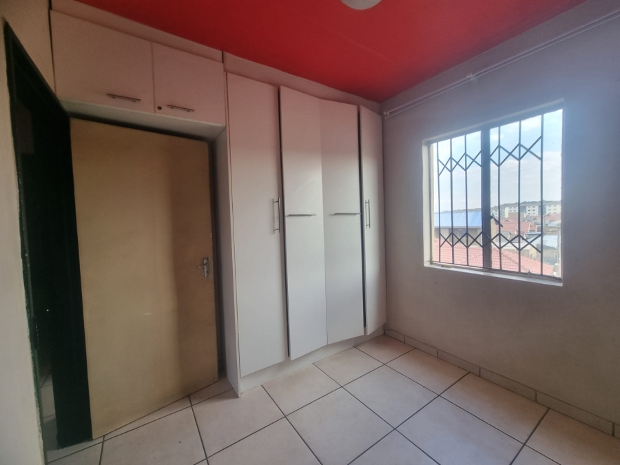 2 Bedroom Property for Sale in Fleurhof Gauteng