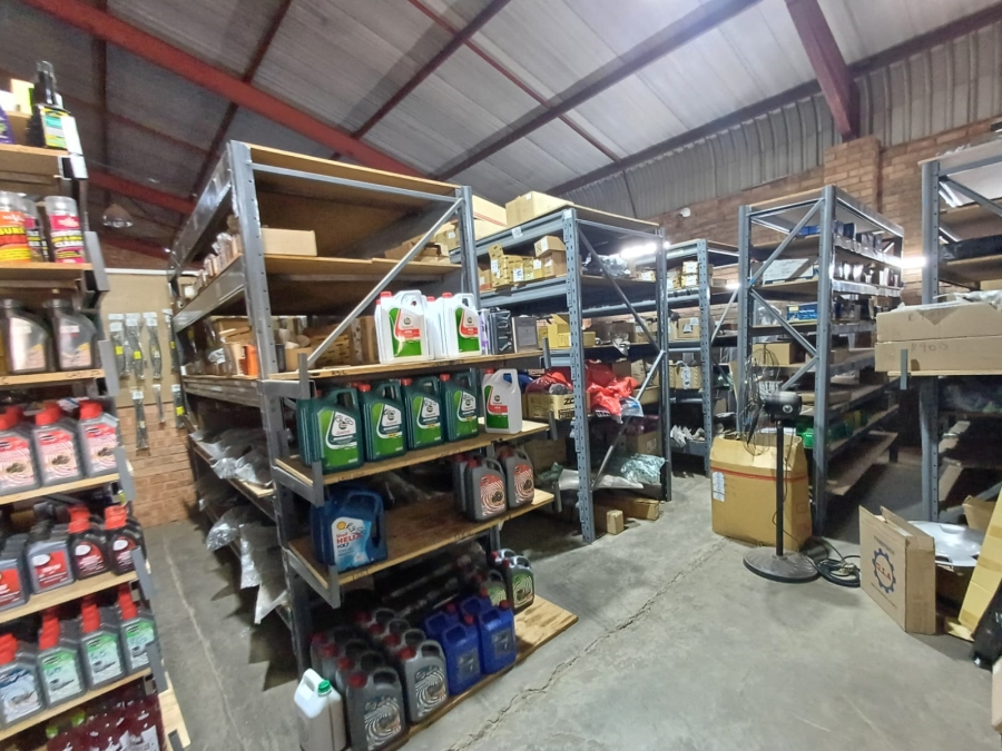 Commercial Property for Sale in Bram Fischerville Gauteng