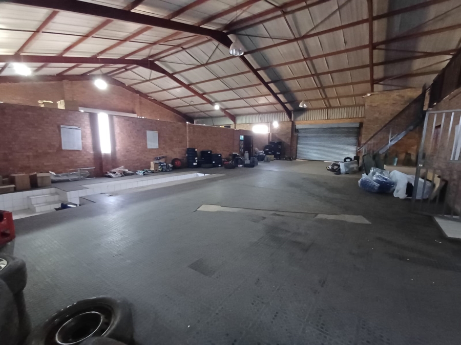 Commercial Property for Sale in Bram Fischerville Gauteng