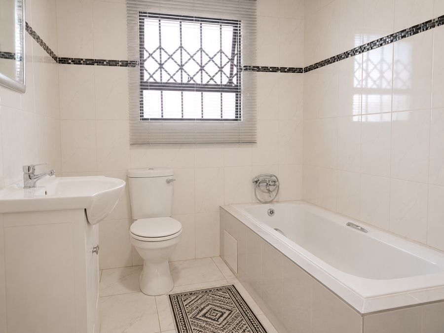 3 Bedroom Property for Sale in Protea Glen Gauteng