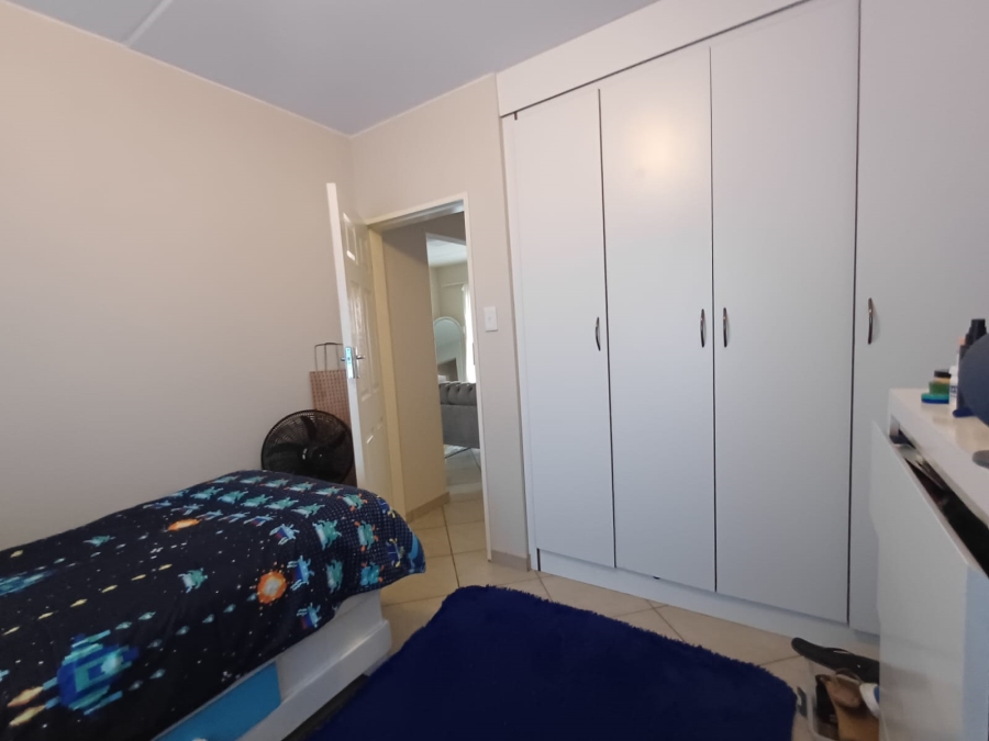 2 Bedroom Property for Sale in Witpoortjie Gauteng