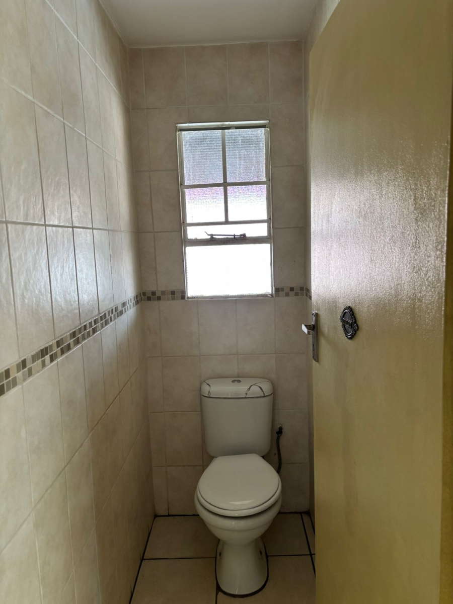 3 Bedroom Property for Sale in Lindhaven Gauteng