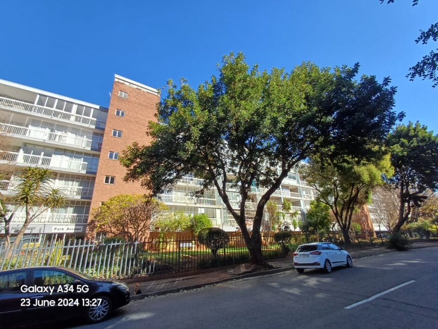 2 Bedroom Property for Sale in Killarney Gauteng