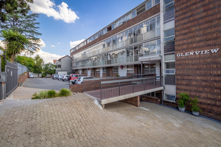 2 Bedroom Property for Sale in Parkmore Gauteng