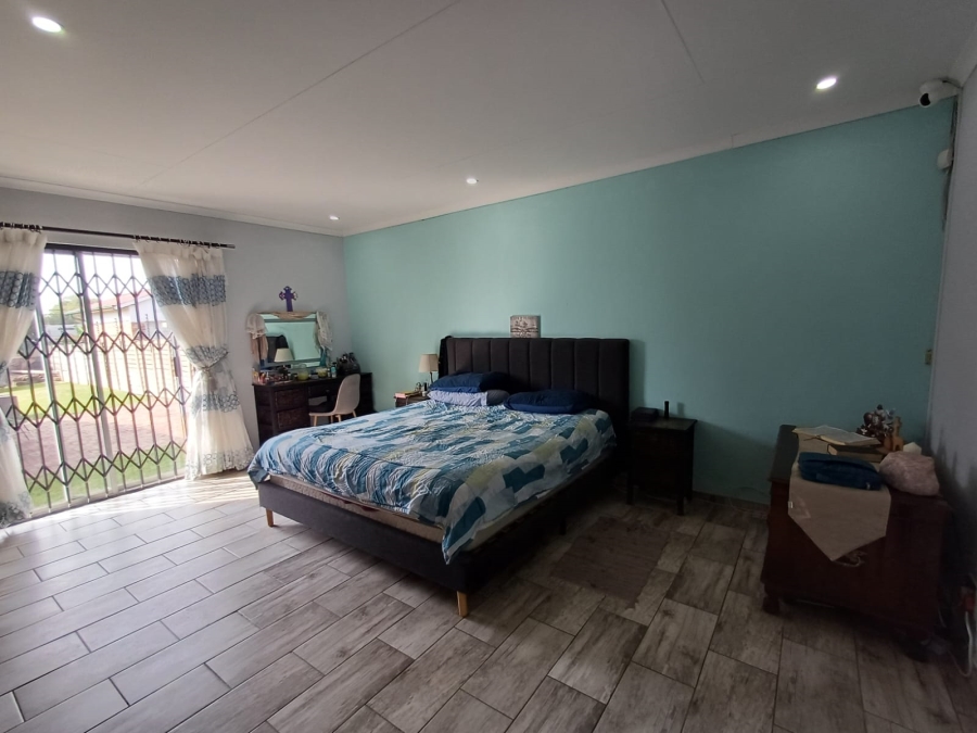 3 Bedroom Property for Sale in Mindalore Gauteng