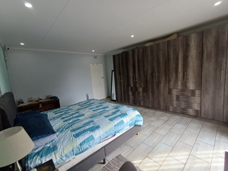 3 Bedroom Property for Sale in Mindalore Gauteng