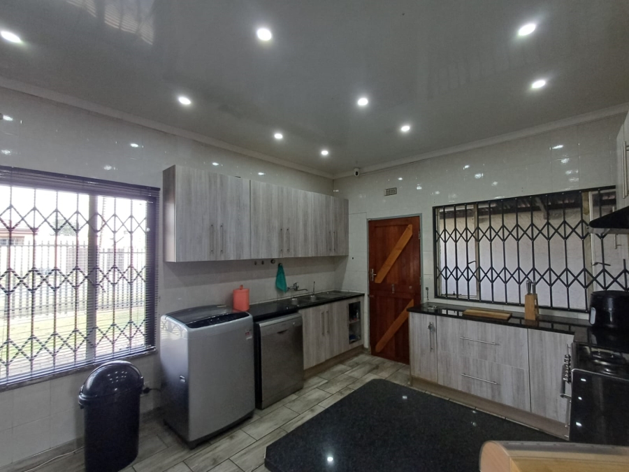3 Bedroom Property for Sale in Mindalore Gauteng