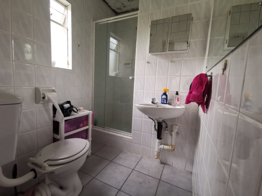 3 Bedroom Property for Sale in Radiokop Gauteng