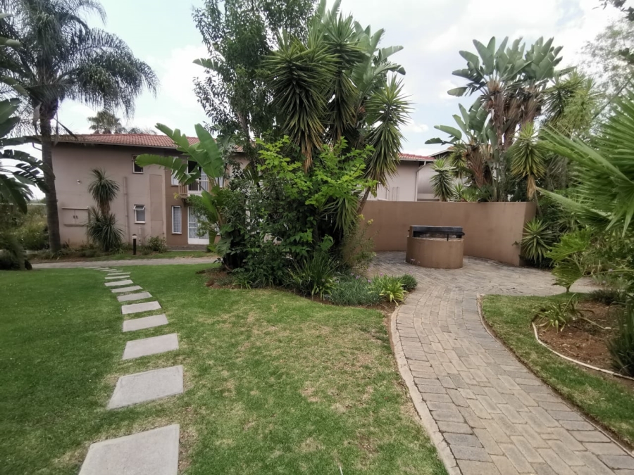 3 Bedroom Property for Sale in Radiokop Gauteng